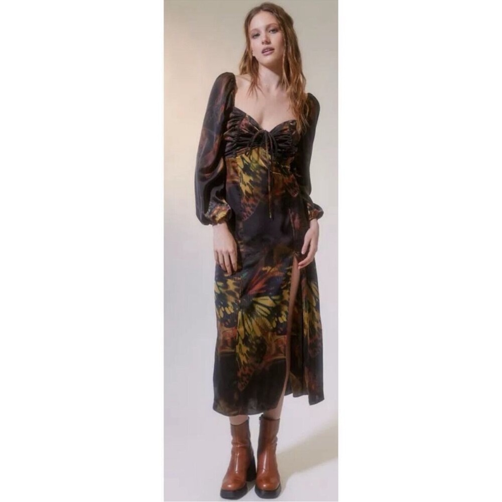 Urban Outfitters Kitty Puff sleeve Dark Floral Dress